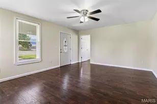 200 8th St, Park Hills, MO 63601 - Photo 11