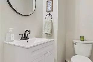 3212 Domain St, Saint Charles, MO 63301 - Photo 9