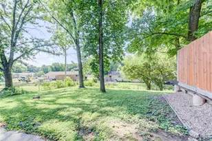 2905 Maldon Ln, Saint Charles, MO 63301 - Photo 37