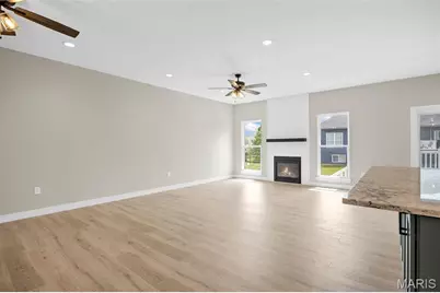 227 Pierce View Circle #29B, Wentzville, MO 63385 - Photo 13