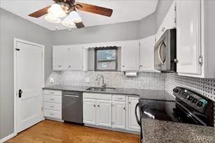 25 St Charles Pl, Saint Louis, MO 63119 - Photo 23