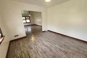 1330 Chambers Rd, Ferguson, MO 63135 - Photo 5