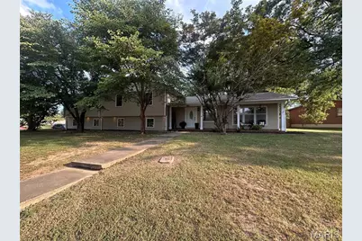 303 Kennedy Drive, Sikeston, MO 63801 - Photo 5