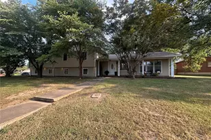 303 Kennedy Dr, Sikeston, MO 63801 - Photo 5