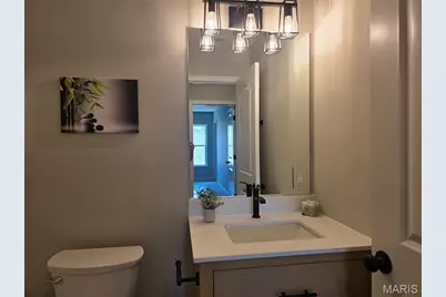 10107 Niblic Drive, Overland, MO 63114 - Photo 19