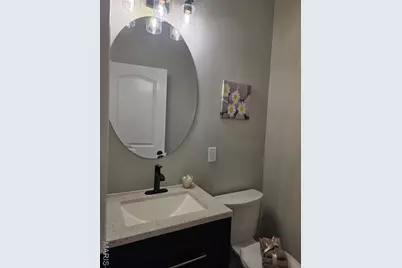 10107 Niblic Drive, Overland, MO 63114 - Photo 11