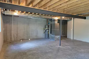 10107 Niblic Dr, Overland, MO 63114 - Photo 31