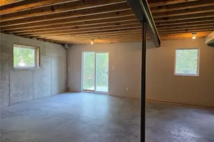 10107 Niblic Dr, Overland, MO 63114 - Photo 29