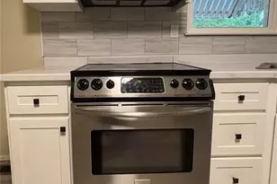 10719 Trask Dr, Dellwood, MO 63136 - Photo 9