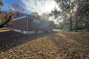 10719 Trask Dr, Dellwood, MO 63136 - Photo 17