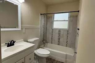 10719 Trask Dr, Dellwood, MO 63136 - Photo 11
