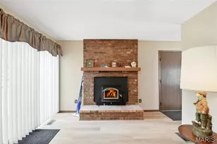 5827 Bridleford Ln, Saint Louis, MO 63129 - Photo 7