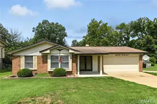 5827 Bridleford Ln, Saint Louis, MO 63129 - Photo 1