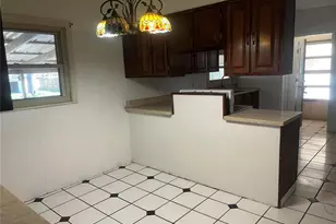 208 W Cleveland, Malden, MO 63863 - Photo 9