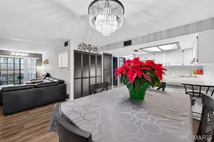 1436 Heritage Landing, Saint Charles, MO 63303 - Photo 9