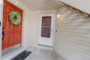 104 Sugar Bend Ct, Saint Charles, MO 63376 - Photo 3