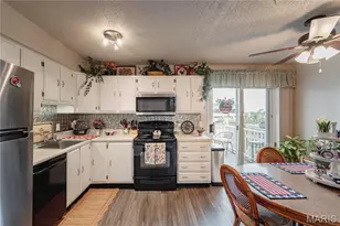 134 Condor Ct, Saint Charles, MO 63303 - Photo 9