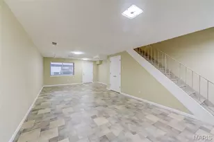 13503 Coliseum Dr, Chesterfield, MO 63017 - Photo 17