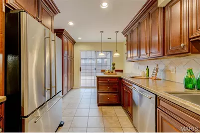 13503 Coliseum Drive, Chesterfield, MO 63017 - Photo 3