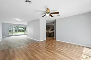 1018 Tempo Dr, Saint Louis, MO 63146 - Photo 13