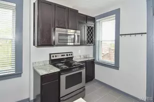 3302 9th St, Saint Louis, MO 63118 - Photo 25