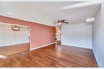 221 Braeshire Drive #A, Ballwin, MO 63021 - Photo 7