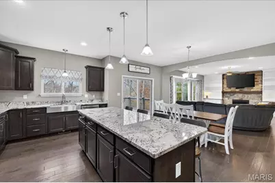 24 Hawthorne Court, O'Fallon, MO 63366 - Photo 13