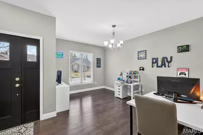 24 Hawthorne Court, O'Fallon, MO 63366 - Photo 7