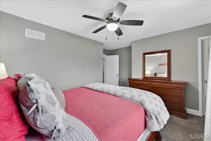 24 Hawthorne Ct, O'Fallon, MO 63366 - Photo 41