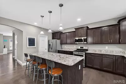 24 Hawthorne Court, O'Fallon, MO 63366 - Photo 15