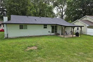 528 E 11th St, Washington, MO 63090 - Photo 11