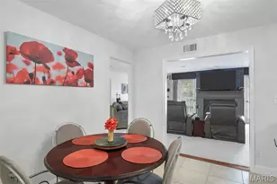 1511 Hampton Hall Dr, Chesterfield, MO 63017 - Photo 17