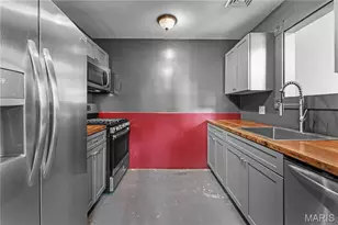 101 N 1st St, Ellisville, MO 63336 - Photo 7