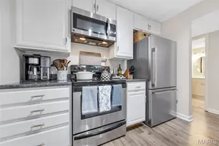 1511 Swallow Dr, Brentwood, MO 63144 - Photo 11