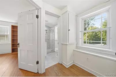 1077 N Jackson Avenue, University City, MO 63130 - Photo 29