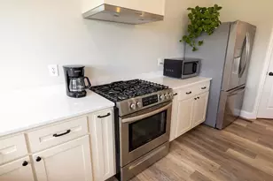 27650 Iowa Rd, Perry, MO 63462 - Photo 11