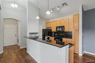 39 Kassebaum Ln, Saint Louis, MO 63129 - Photo 9