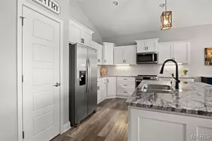 62 Barolo Ln, Camdenton, MO 65020 - Photo 5