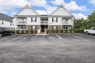 1231 Saravalle Dr, Saint Peters, MO 63376 - Photo 1