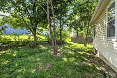 14 Walnut Hill Court, Saint Charles, MO 63304 - Photo 37
