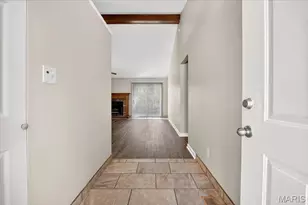 14 Walnut Hill Ct, Saint Charles, MO 63304 - Photo 5