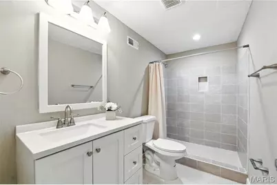 1549 Cannon Ridge Drive, Saint Louis, MO 63146 - Photo 21