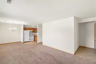 21 Village West Ct, Washington, MO 63090 - Photo 3