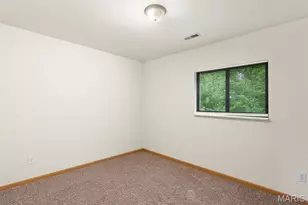 21 Village West Ct, Washington, MO 63090 - Photo 13