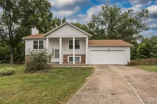 2422 Sundance Dr, O'Fallon, MO 63368 - Photo 1