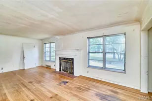 9704 Grandview Dr, Saint Louis, MO 63132 - Photo 7