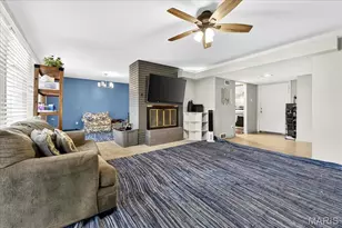 7584 Amherst Ave, University City, MO 63130 - Photo 7