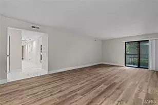 514 Coeur De Royale Dr, Creve Coeur, MO 63141 - Photo 29