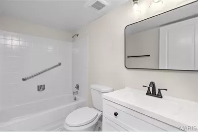 514 Coeur De Royale Drive #202, Creve Coeur, MO 63141 - Photo 33