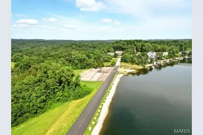 5752 Treebrook Drive, Hillsboro, MO 63050 - Photo 9